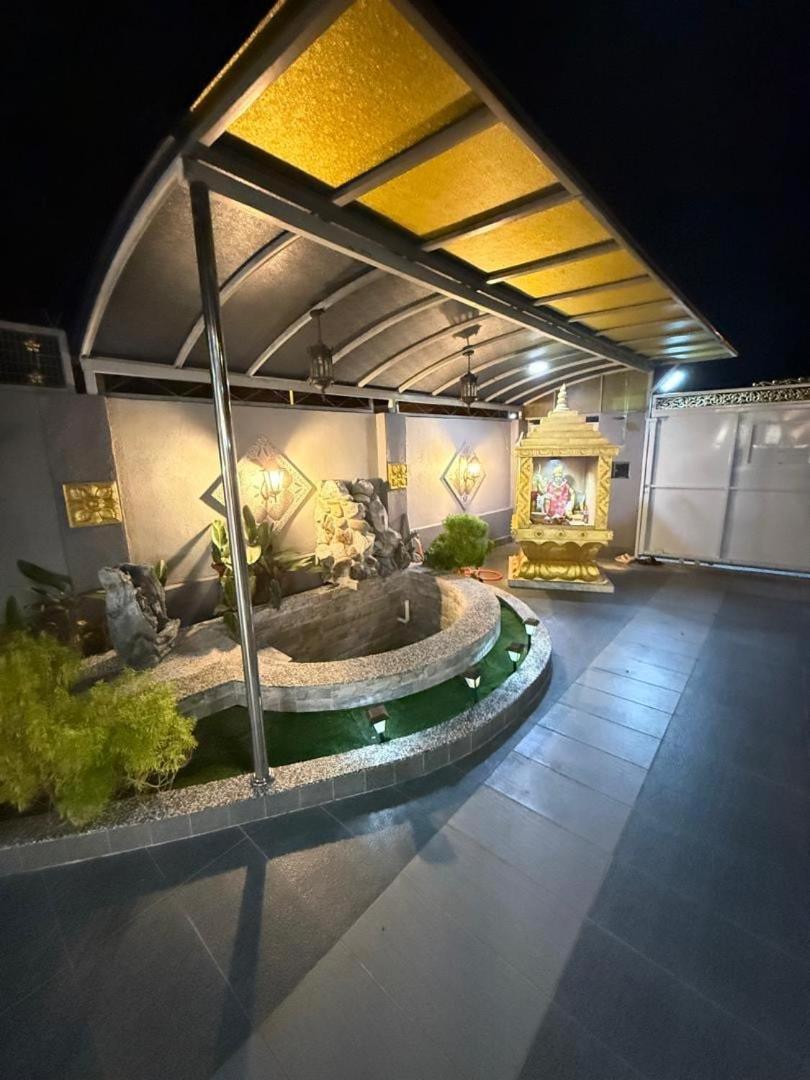 D Sri Villa 文冬 外观 照片