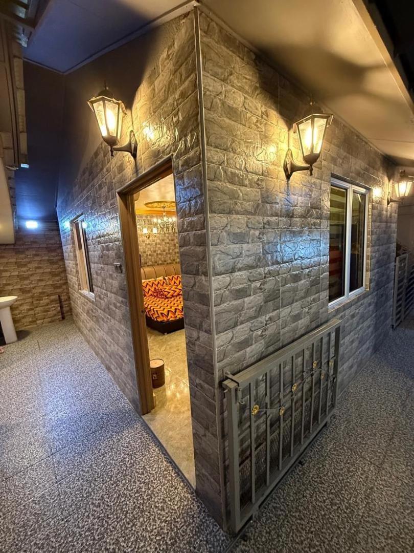 D Sri Villa 文冬 外观 照片